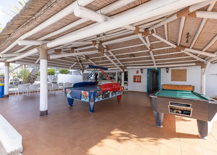 Bluesea Costa Bastian فندق