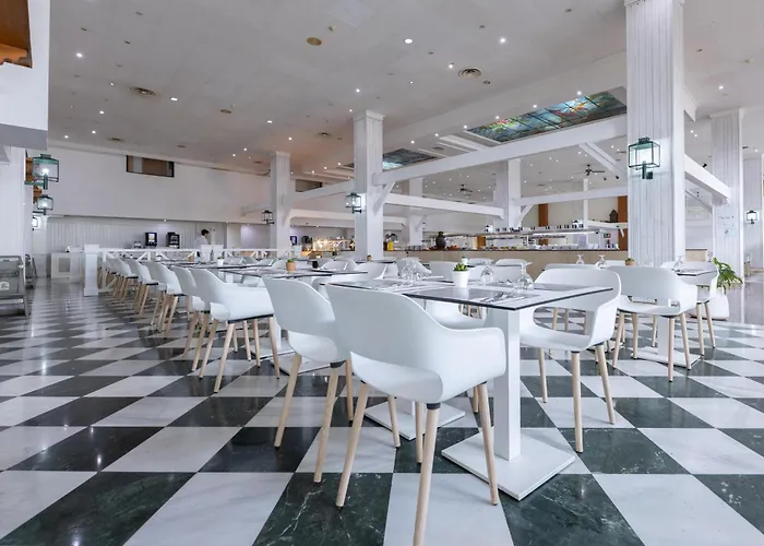 Bluesea Costa Bastian 4* Costa Teguise