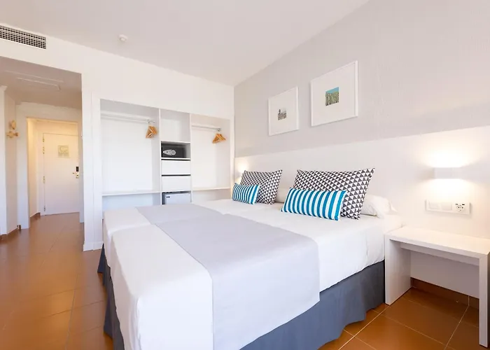 Bluesea Costa Bastian Hotel